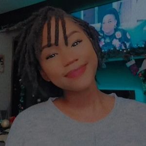 Meet your Posher, Dejunae